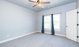 1611 NE Chapel Hill Dr, Bentonville, AR 72712