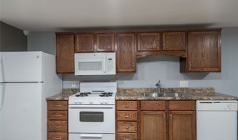 825 SE 4th St, Ankeny, IA 50021
