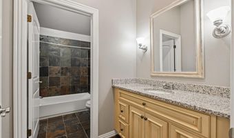 3309 Golf Course Dr, Alma, AR 72921