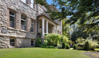 426 Spring St 101, Newport, RI 02840