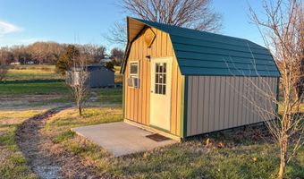 9372 State Highway PP, Ava, MO 65608
