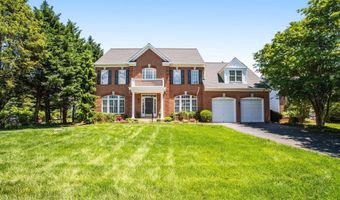 2385 WATTERS Gln, Falls Church, VA 22043