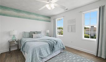 279 Alpine Estates Dr, Cranston, RI 02921