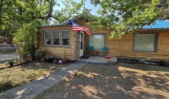202 4TH St, Chugwater, WY 82210