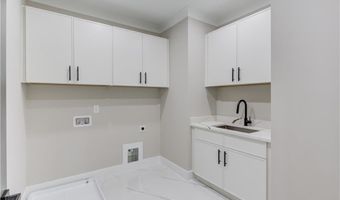 37 Deer Canyon Dr, Auburn, GA 30011