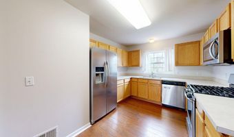 3073 Promenade Cir, Ann Arbor, MI 48108