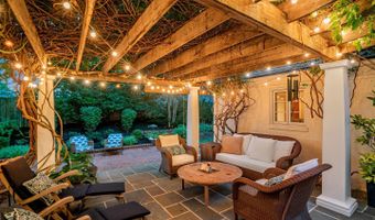 1504 LAFAYETTE Dr, Alexandria, VA 22308