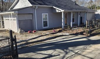 213 LUMBER St, Lincolnton, GA 30817