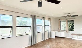 95-349 Kuahelani Ave T2, Honolulu, HI 96789