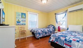 401 E Atlantic Blvd, Atlantic Beach, NC 28512