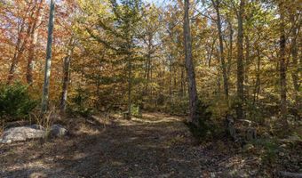 4 Laurel Ln, Clinton, CT 06413