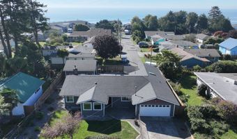 309 S HAZEL St, Brookings, OR 97415