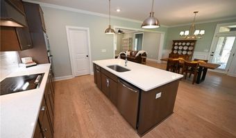 1637 JAMES BURT Pkwy, Auburn, AL 36830