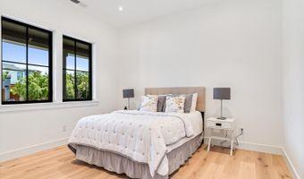 3855 Royal Manor Pl, Santa Rosa, CA 95404