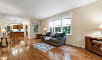 55 Dunlap Dr, Bedford, NH 03110
