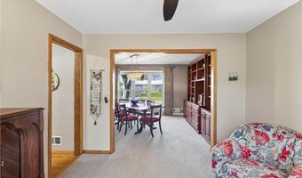 15716 Hayes Trl, Apple Valley, MN 55124