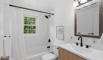 5 Elm St 1, Acton, MA 01720