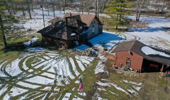 6033 Siemon Rd, Batesville, IN 47006