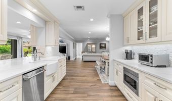 629 Cypress Key Cir, Atlantis, FL 33462