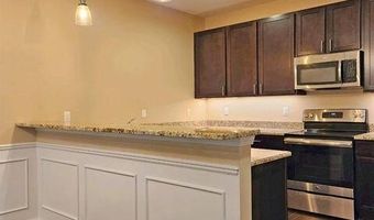 5643 Arbor Chase Dr, Ann Arbor, MI 48103