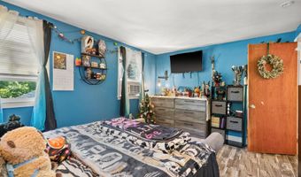 111 Shepard Home Rd, Chester, NH 03036