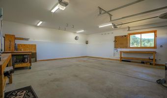 149 Saladon Rd, Angel Fire, NM 87710