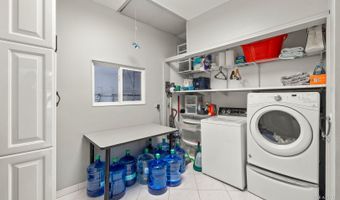 1760 W Whispering Ct, Addison, IL 60101