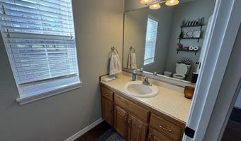 1705 Tyler Ave, Aurora, MO 65605