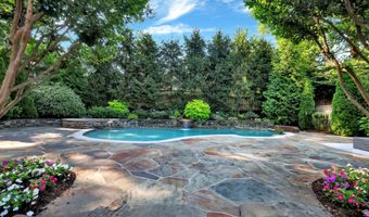 5606 WILSON Ln, Bethesda, MD 20814