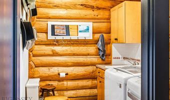 270 Brown Pony Trl, Belgrade, MT 59714