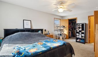 712 Adair St, Adair, IA 50002