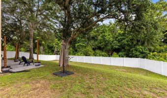 498 WEKIVA CREST Dr, Apopka, FL 32712