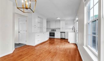 305 Broadstone Dr, Adams Twp., PA 16046