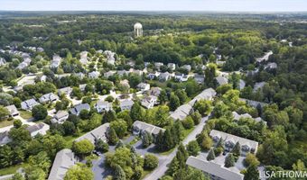 624 Abbey Mill Dr SE 11, Ada, MI 49301