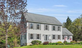 30 Page Ln, Epping, NH 03042