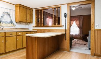 8 Woodward St, Belton, SC 29627