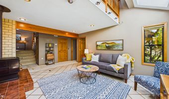 470 E California Ave, Arcata, CA 95521