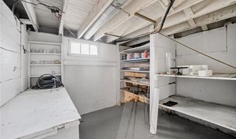 1106 Wade St, Aliquippa, PA 15001