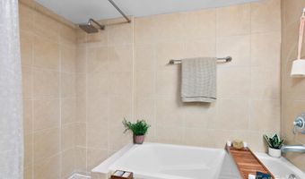 37 Hiawassee St W305, Asheville, NC 28801