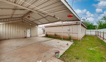 1107 NW 3rd St, Andrews, TX 79714