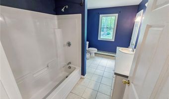 20 Indian Trl, Glocester, RI 02814
