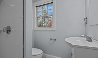 31 Swan St, North Providence, RI 02911