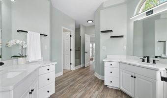 7092 Secrest Ct, Arvada, CO 80007