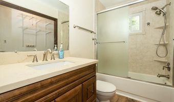 9610 W River Rd, Aylett, VA 23009