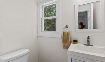 176 Church St, Aberdeen, NJ 07747