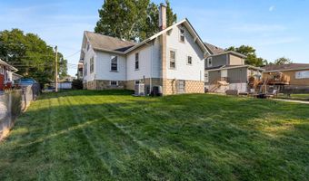 211 SPRUCE St, Audubon, NJ 08106