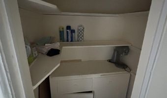 573 AVENUE E 3, Bayonne, NJ 07002