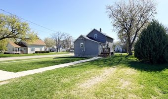 123 N Lloyd St, Aberdeen, SD 57401