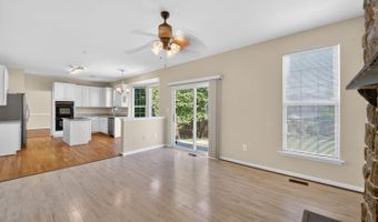 7712 BLUE POINT Ave, Beltsville, MD 20705