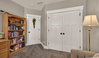 3237 S Chartwell Gdns, Ammon, ID 83406